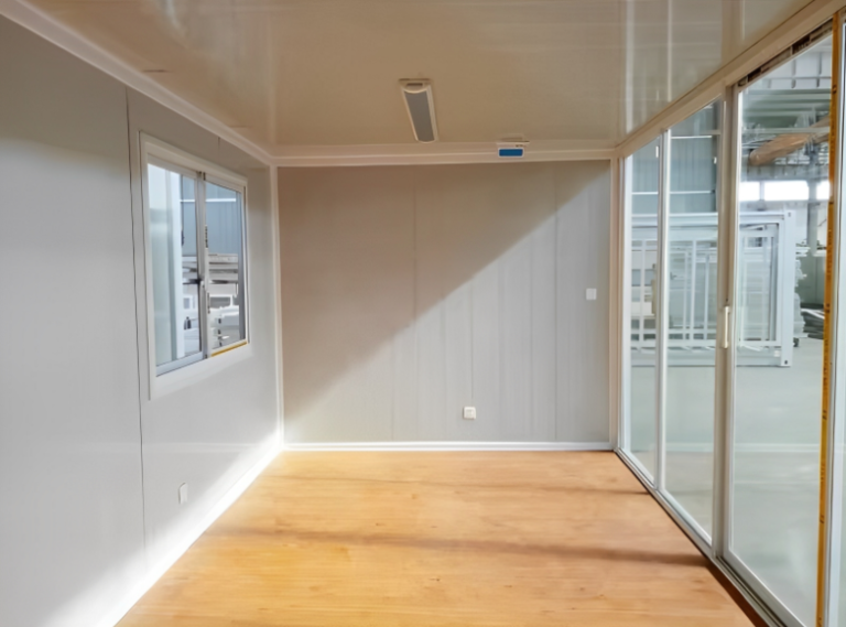 40ft luxury prefab modern container home